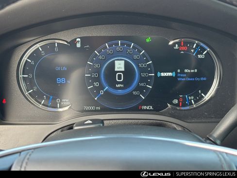 Used 2020 Cadillac Escalade ESV Platinum image 32