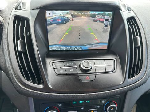 Used 2018 Ford Escape SEL w/ Ford Safe & Smart Package AWD/4WD image 8