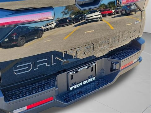 Used 2023 Hyundai Santa Cruz SEL image 25