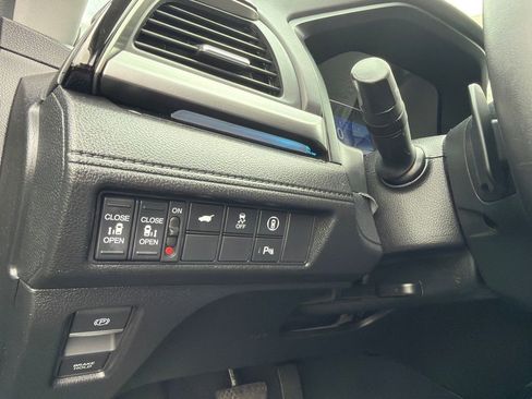 Used 2021 Honda Odyssey Touring image 37