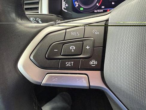 Used 2021 Volkswagen Atlas SEL FWD image 18