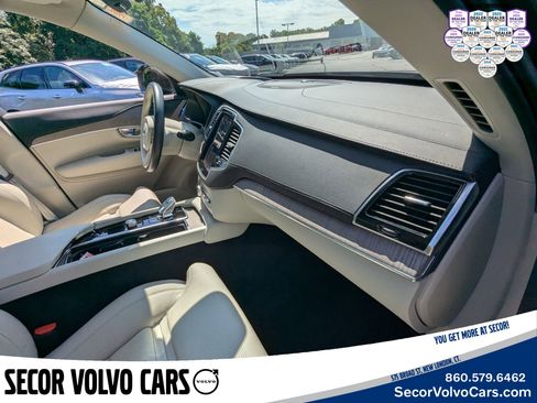 Certified 2024 Volvo XC90 T8 Ultimate image 24