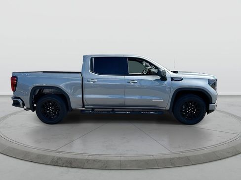 Used 2026 GMC Sierra 1500 Elevation w/ Elevation Select Package AWD/4WD image 9
