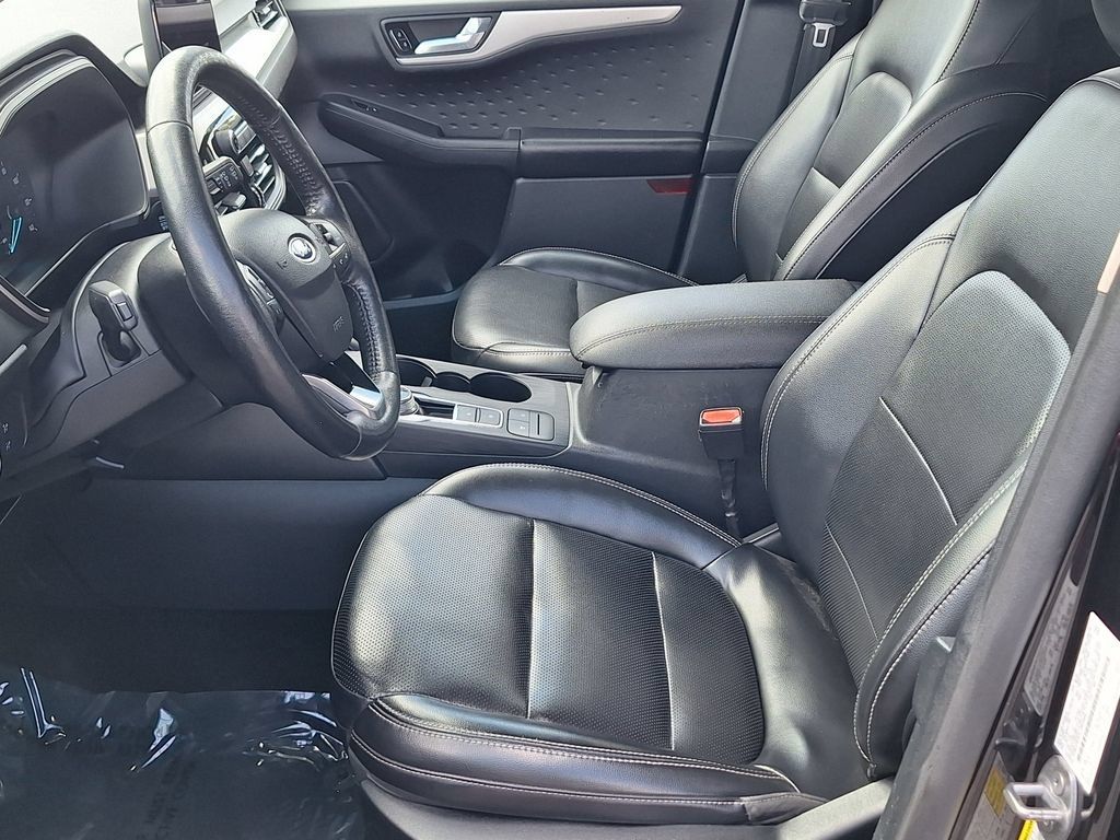 Used 2020 Ford Escape SEL AWD/4WD image 10