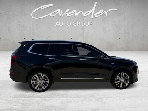 Certified 2024 Cadillac XT6 Premium Luxury AWD/4WD image 17