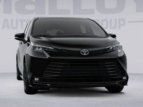 New 2026 Toyota Sienna XLE Woodland Edition image 16