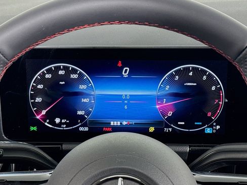 New 2026 Mercedes-Benz GLA 250 image 18