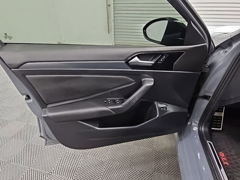 Used 2021 Volkswagen Jetta GLI FWD image 25