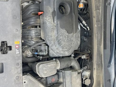 Used 2019 Hyundai Santa Fe SEL FWD image 19