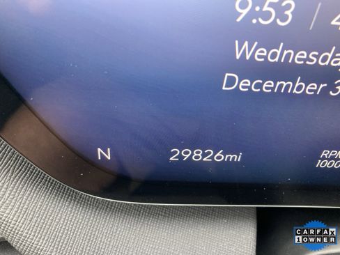 Used 2025 Buick Enclave Preferred image 16