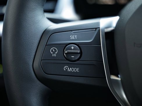 Used 2025 BMW X1 xDrive28i w/ Technology Package image 36