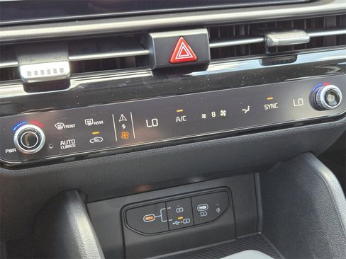 New 2026 Kia Sportage SX image 14