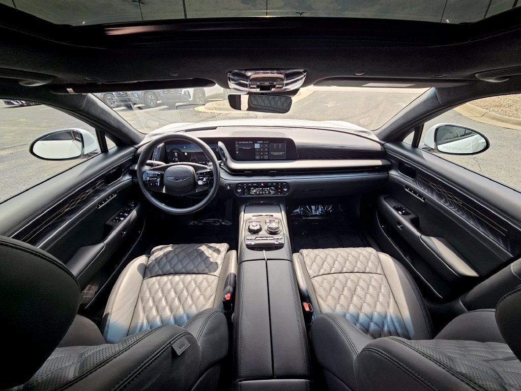 Used 2026 Genesis G90 3.5T Prestige AWD/4WD image 3