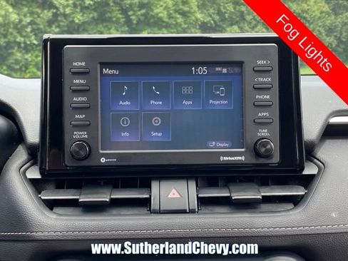 Used 2021 Toyota RAV4 XLE AWD/4WD image 25