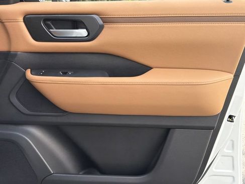 New 2026 Nissan Armada SL AWD/4WD image 16