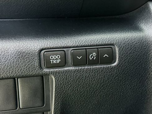 Used 2017 Lexus IS 200t RWD image 12