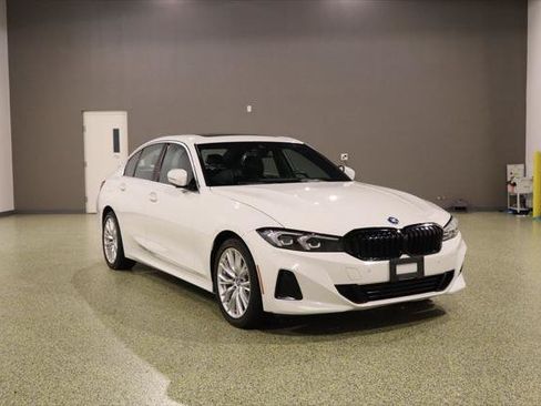 Used 2024 BMW 330e RWD image 1