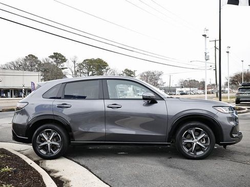 Certified 2024 Honda HR-V EX-L image 9