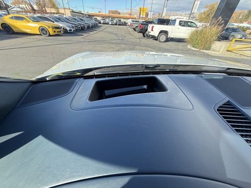 Used 2020 Porsche Cayenne AWD image 36