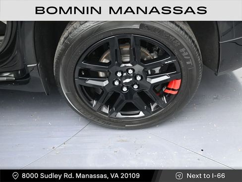 Used 2021 Chevrolet Traverse Premier w/ Redline Edition image 17