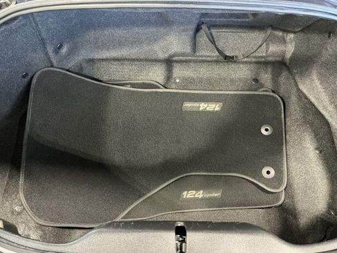 Used 2020 FIAT 124 Spider Classica w/ Technology Group image 28