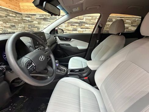 Certified 2023 Hyundai Kona SEL image 11