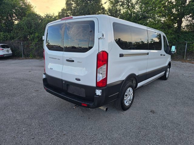 Used 2023 Ford Transit 350 XLT RWD image 4