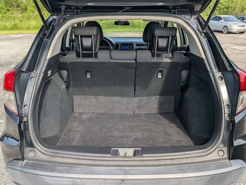 Used 2019 Honda HR-V LX image 28