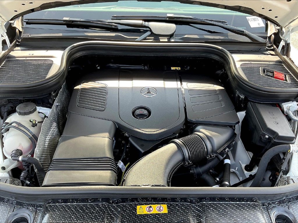 Used 2025 Mercedes-Benz GLE 350 4MATIC image 31