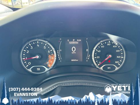 Used 2016 Jeep Renegade Latitude w/ Popular Equipment Group AWD/4WD image 26