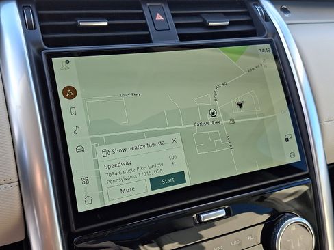 New 2026 Land Rover Discovery Limited Edition image 15