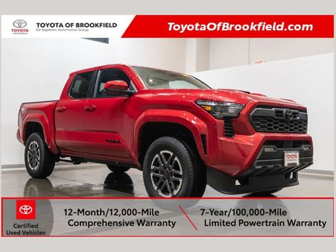 Certified 2026 Toyota Tacoma TRD Sport AWD/4WD image 1