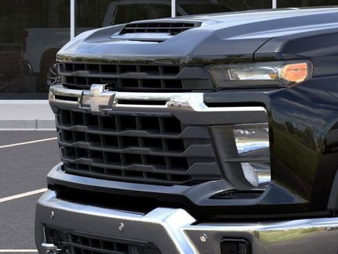 New 2026 Chevrolet Silverado 3500 LT image 14