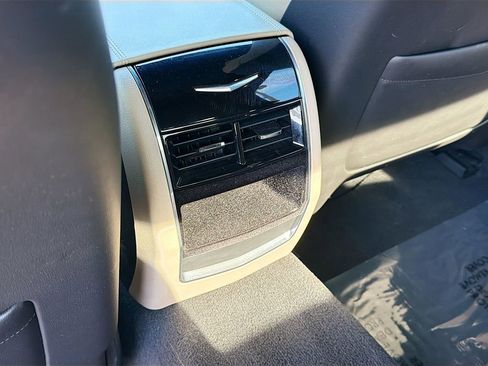 Used 2019 Cadillac CT6 Luxury w/ Driver Awareness Package image 19