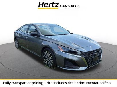 Used 2025 Nissan Altima 2.5 SV