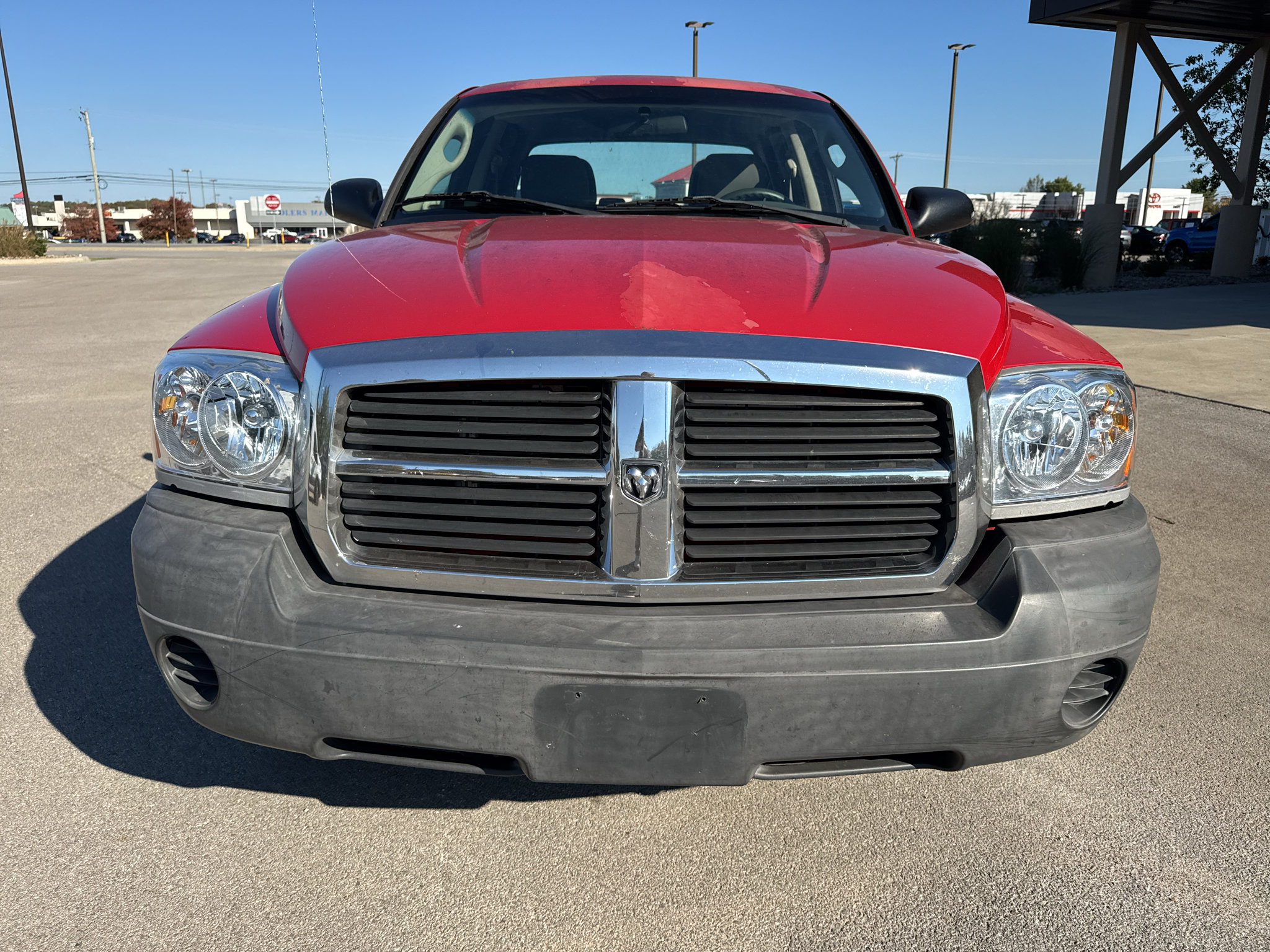 Used 2006 Dodge Dakota ST AWD/4WD image 2