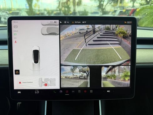 Used 2021 Tesla Model Y Long Range image 31