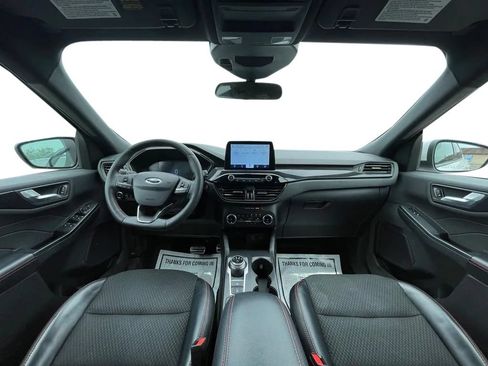Used 2023 Ford Escape ST-Line Select AWD/4WD image 28
