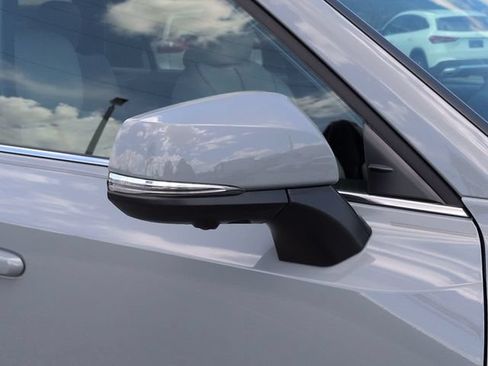 Certified 2026 Toyota Grand Highlander AWD Hybrid image 12