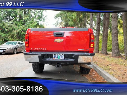 Used 2008 Chevrolet Silverado 3500 LTZ w/ Suspension Package, Off-Road image 9