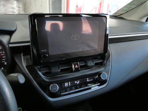 Certified 2024 Toyota Corolla LE image 23