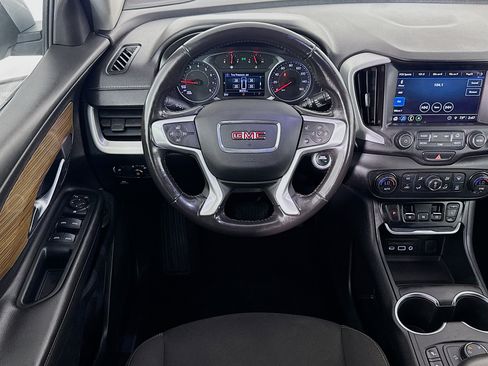 Used 2018 GMC Terrain SLE w/ Driver Convenience Package image 16