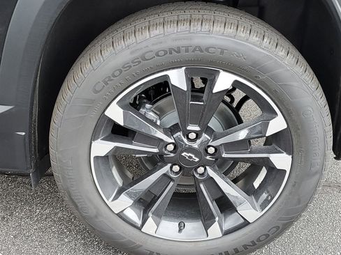 New 2026 Chevrolet Equinox RS w/ LPO, Floor Liner Package image 31