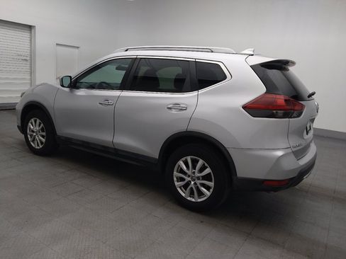 Used 2018 Nissan Rogue SV AWD/4WD image 3