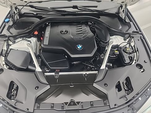 Used 2020 BMW 530i RWD image 38