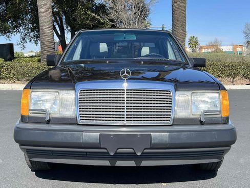 Used 1987 Mercedes-Benz 300 D Turbo image 21