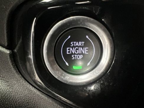 Used 2024 GMC Sierra 1500 Elevation w/ Elevation Premium Package image 31