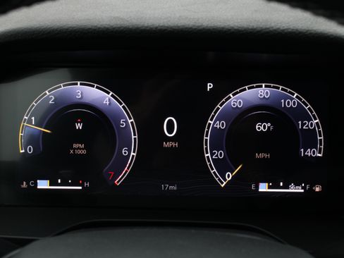 New 2025 Jeep Grand Cherokee L Laredo image 13