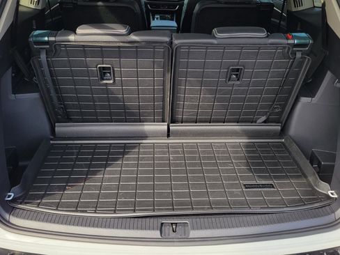 Certified 2025 Volkswagen Atlas SE w/ Panoramic Sunroof Package image 41