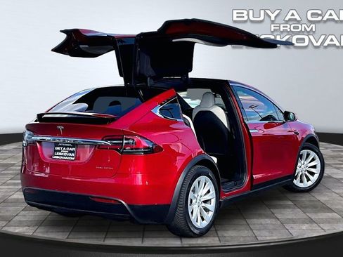Used 2020 Tesla Model X Long Range image 13